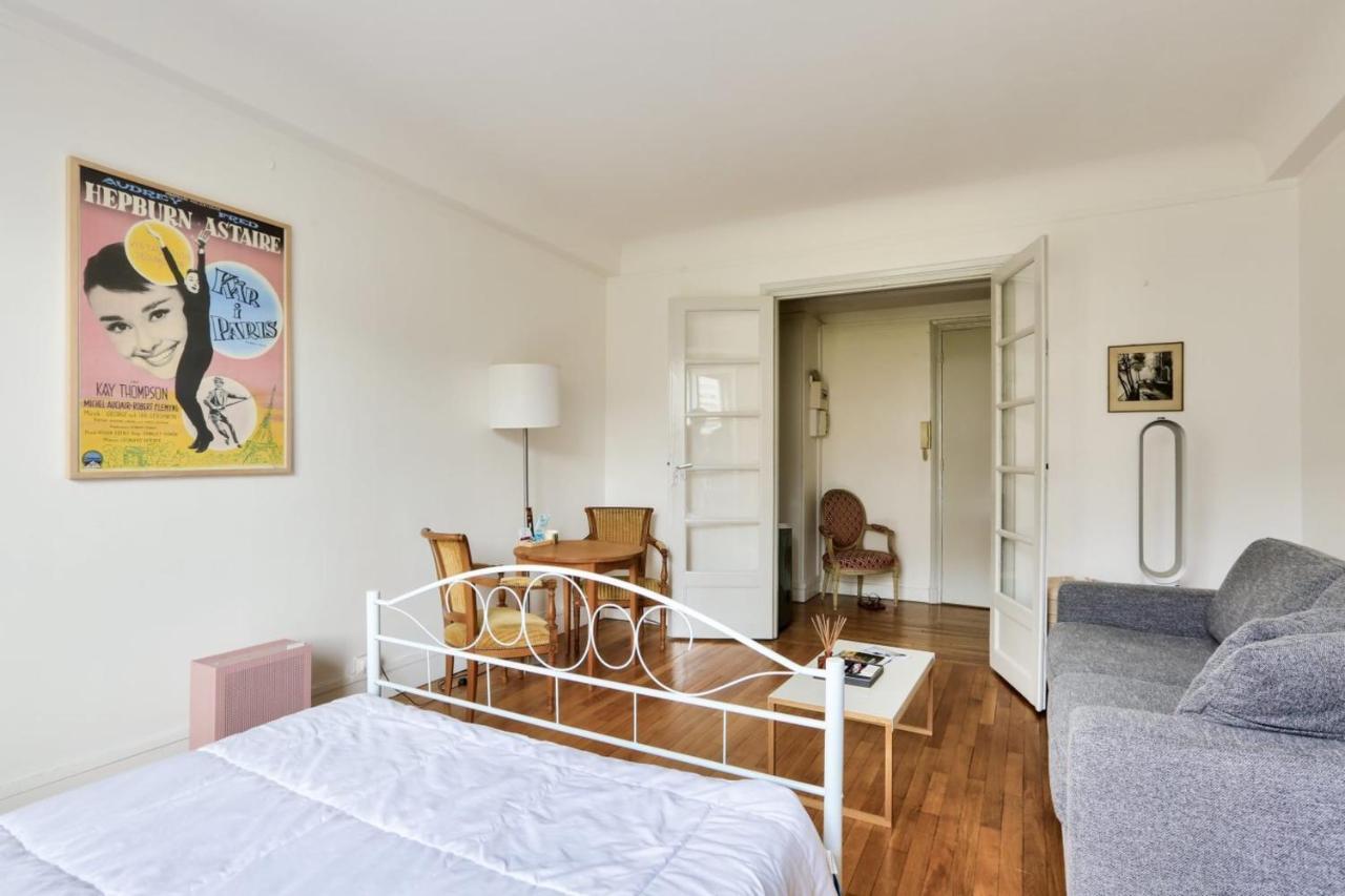 Appartement Bright For 4 Near The Eiffel Tower Paris